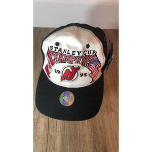 Vintage 1995 New Jersey Devils Stanley Cup Champions Starter Snapback Cap Hat